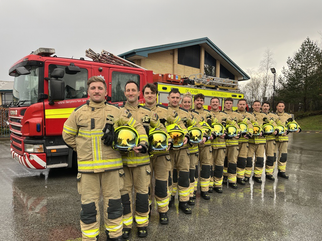 On Call Firefighter Recruitment South Wales Fire And Rescue Service